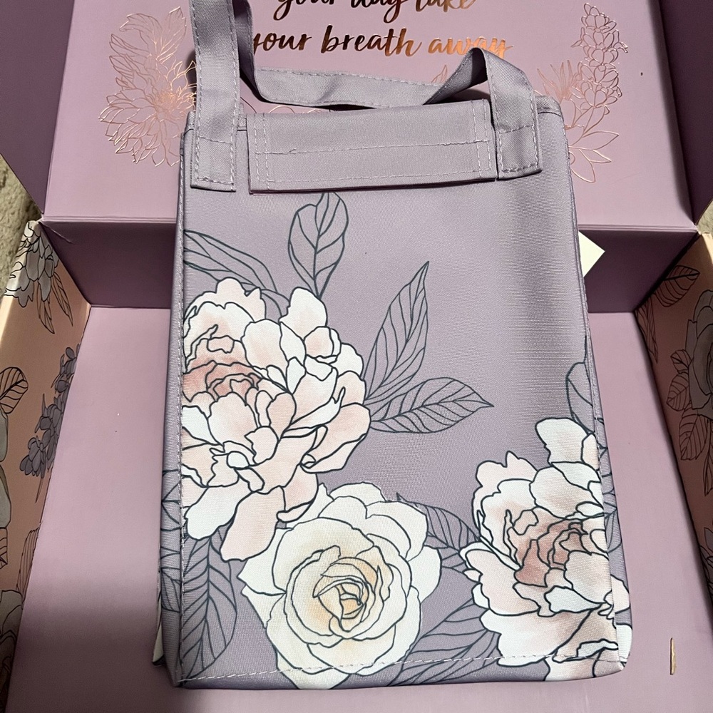 Erin Condren lunch tote.